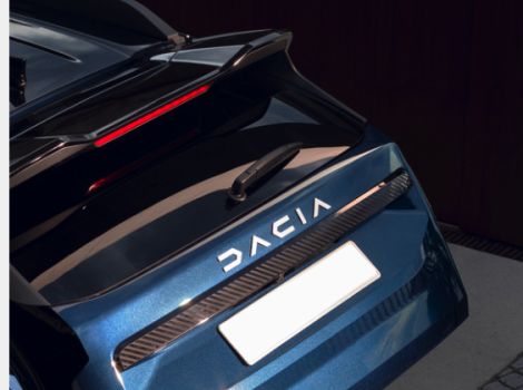 Dacia BIGSTER 155 CH HYBRID EXTREME AVEC CAMERA ACCES MAIN LIBRE HAYON ELECTRIQUE PACK HIVER ET TOIT PANORAMIQUE